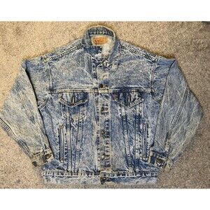 Vintage Levi's Denim Trucker Jacket Adult Medium Blue Faded Made in USA